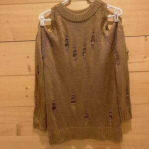 Adeline Los Angeles Destroyed Distressed Sweater M/L